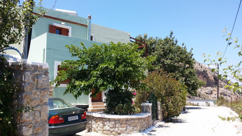 Elia Meronas Exterior photo